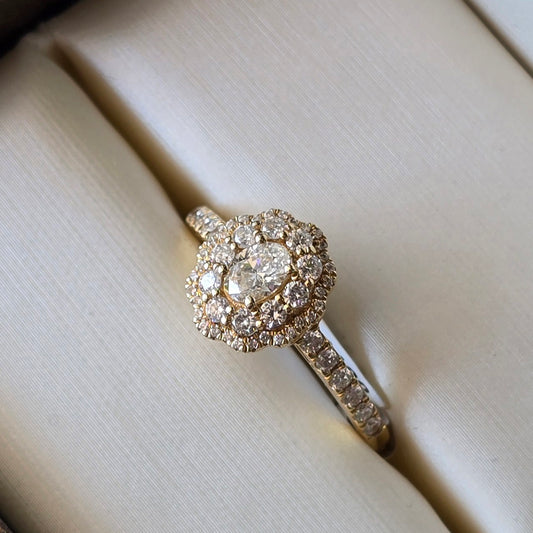 Three-quarter Carat total weight Diamond Ring